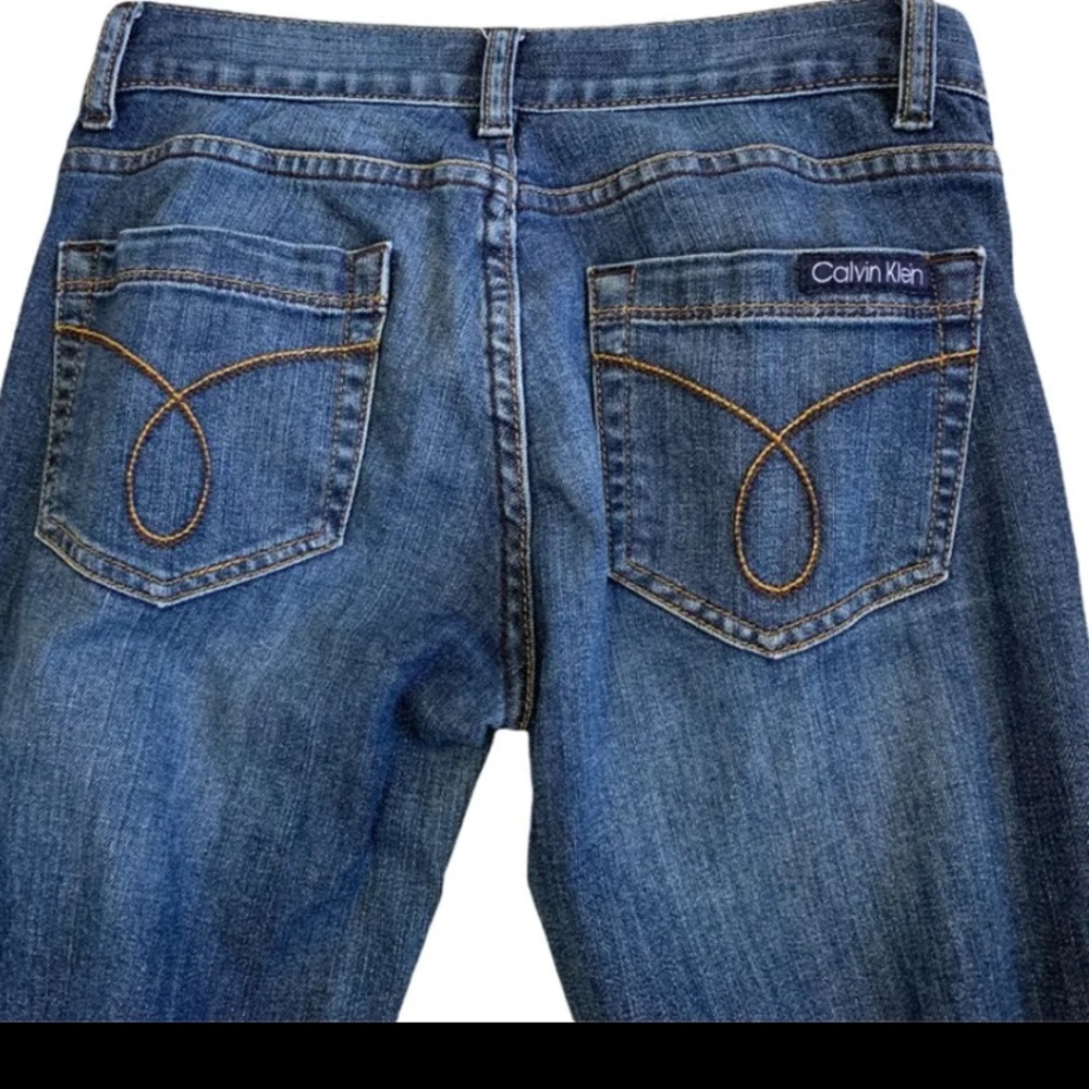 Calvin Klein women's straight leg 25/0 jeans